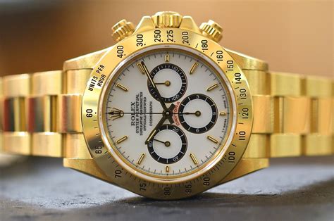 prezzo listino rolex daytona oro giallo|Orologio Rolex Cosmograph Daytona in acciaio Oystersteel e oro .